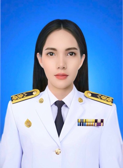 นางสาวศุทธินี บุญเพ็ชร์