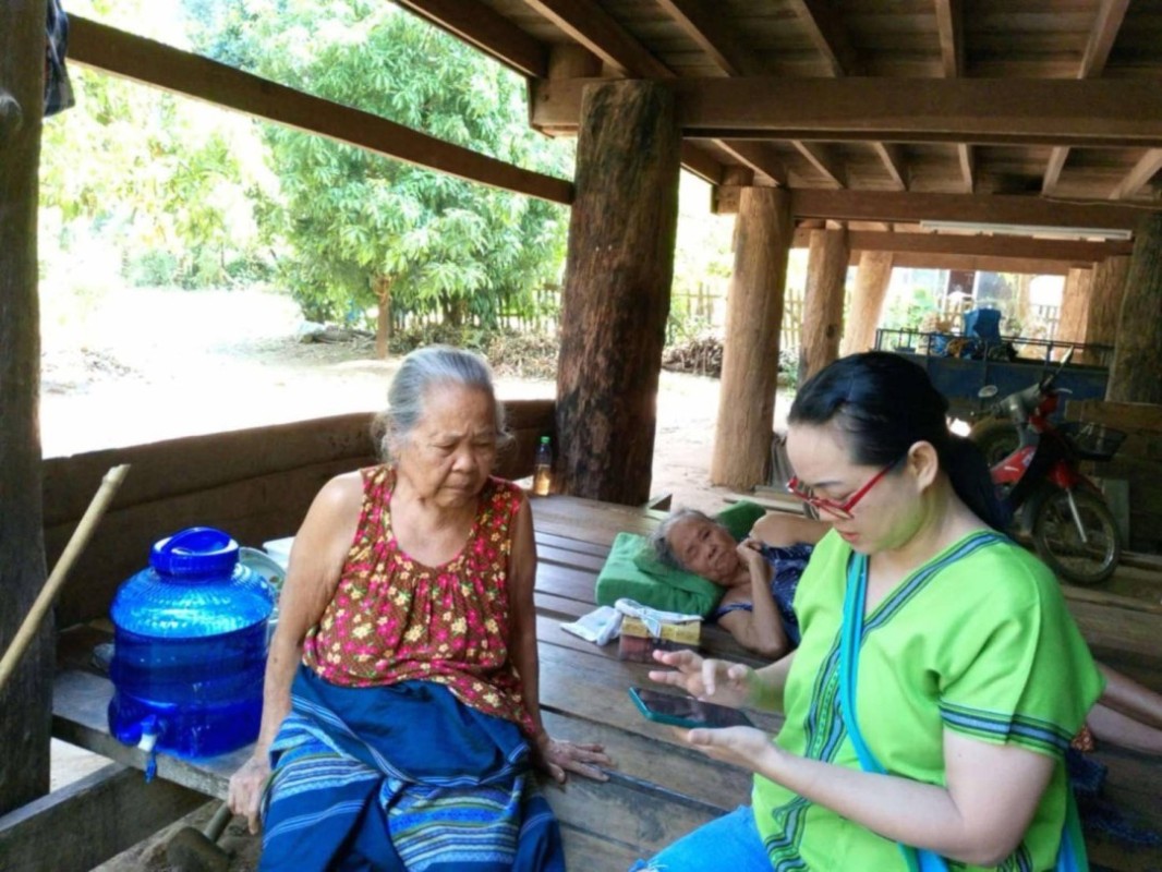 7-11 พย. 67 รพ.สต.บ้านสันป่าไร่ร่วมกับอาสาสมัครสาธารณสุขหมู่ที่2,3และ5รณรงค์สัปดาห์สุขภาพจิตโดยมีการให้คัดกรองmental health check in ในกลุ่มผู้สูงอายุทุกคน ประชาสัมพันธ์สายด่วนสุขภาพจิต1323 ให้ความรู้10สัญญานเตือนเสี่ยงฆ่าตัวตายผ่านบทเพลงสัญญานอันตรายในโบ
