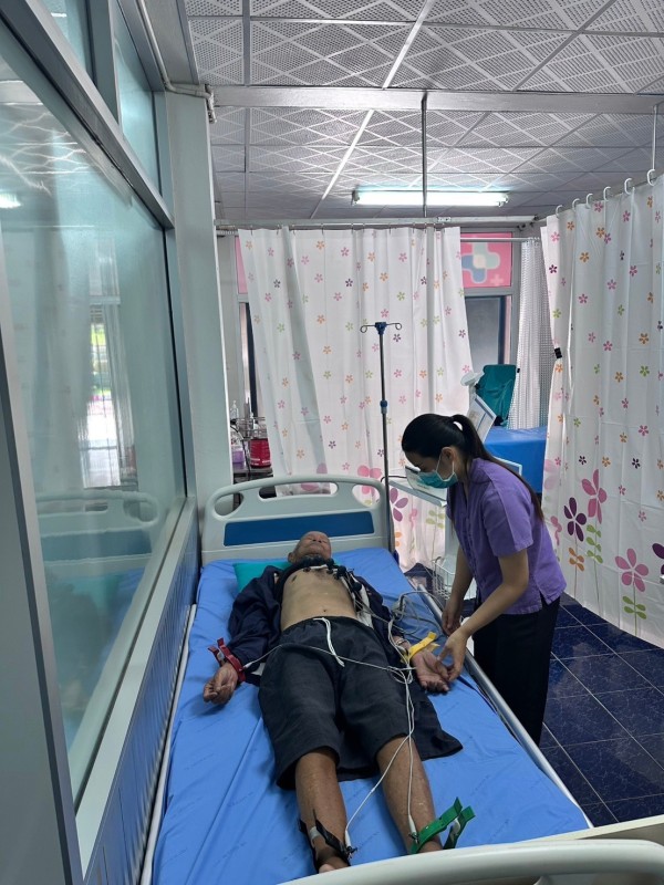 19-20 พ.ย.67 รพ.สต.บ้านสันป่าไร่ เจาะเลือด(screening lab)ผู้ป่วย NCD กลุ่ม 2 โรคความดันโลหิตสูง จำนวน 51 ราย พร้อมทั้งตรวจปัสสาวะ , ตรวจคลื่นไฟฟ้าหัวใจ(EKG) , วัดรอบเอว , ยืนยันตัวตน(Authen)