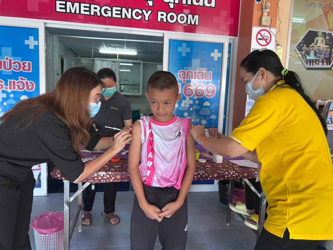 12 ธ.ค.67 รพ.สต.บ้านสันป่าไร่ ฉีดวัคซีนนักเรียน รอบที่ 3