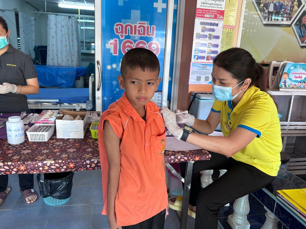 12 ธ.ค.67 รพ.สต.บ้านสันป่าไร่ ฉีดวัคซีนนักเรียน รอบที่ 3