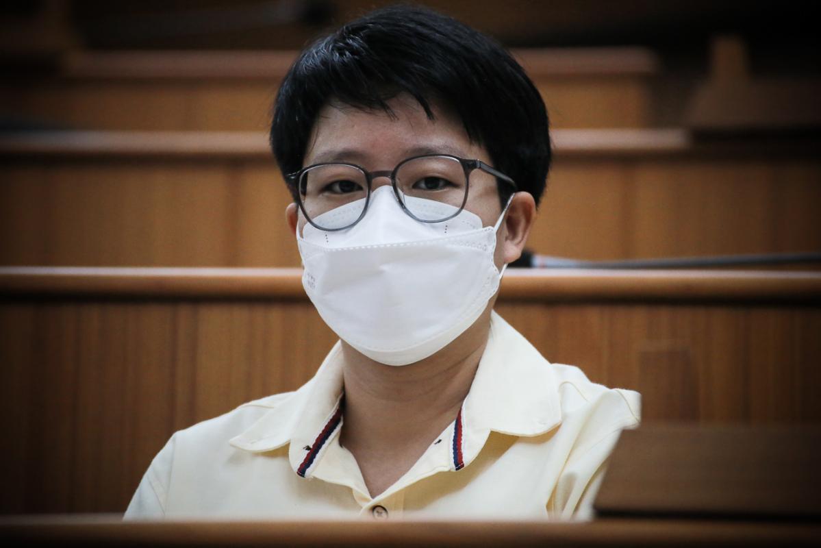 นายก อบจ.ตาก และ ผอ.อุทยานธรณีไม้กลายเป็นหินตาก นำเสนอข้อมูลกับคณะวิจัย เพื่อยกระดับการจัดการท่องเที่ยว