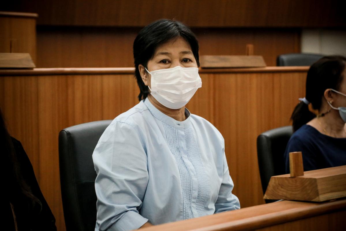 นายก อบจ.ตาก และ ผอ.อุทยานธรณีไม้กลายเป็นหินตาก นำเสนอข้อมูลกับคณะวิจัย เพื่อยกระดับการจัดการท่องเที่ยว