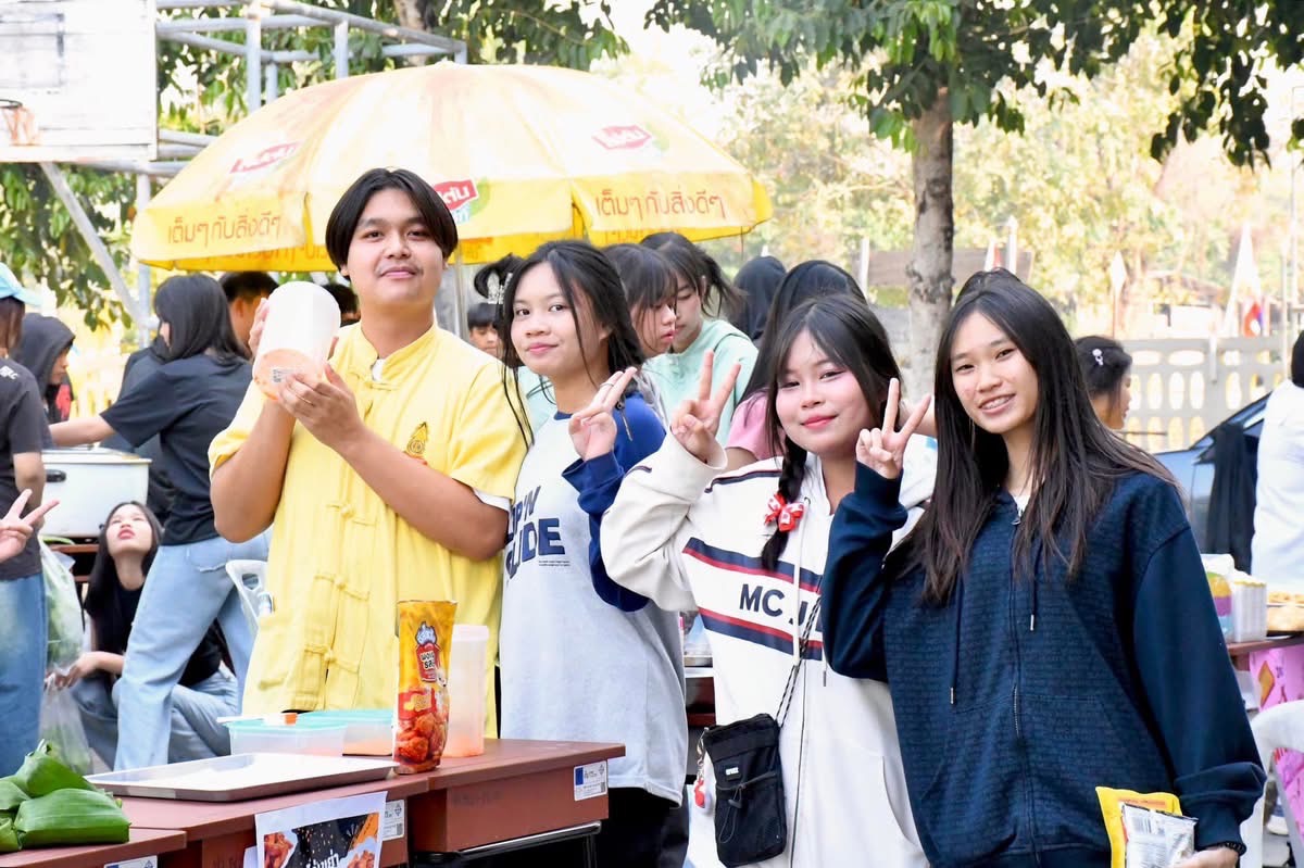 กองการศึกษาฯ อบจ.ตาก ร่วมเป็นเกียรติในงานเปิดโลกวิชาการ "ตลาดนัดการเรียนรู้ สู่โลกแห่งนวัตกร"