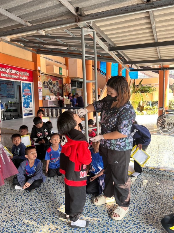 18 ก.พ.68 รพ.สต.บ้านสันป่าไร่ รณรงค์หยอดวัคซีนป้องกันโรคโปลิโอ รอบสอง ในพื้นที่รับผิดชอบ จำนวน 5 หมู่บ้าน ผู้รับบริการ เด็กไทย + เด็กต่างชาติ