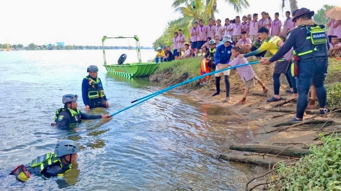 ฝ่ายป้องกันและบรรเทาสาธารณภัย อบจ.ตาก สนับสนุนวิทยากรโครงการ "ตะโกน โยน ยื่น"