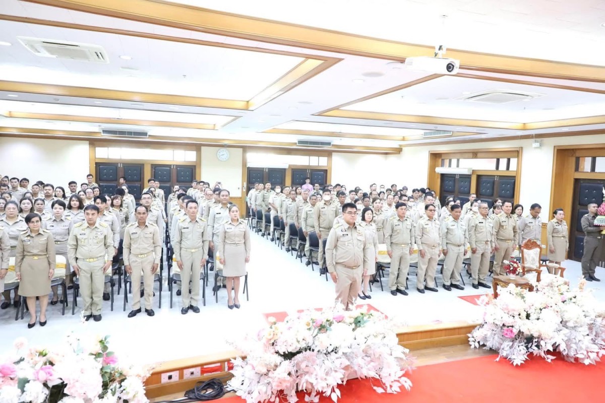 อบจ.ตาก ร่วมพิธีฯ "วันท้องถิ่นไทย" ประจำปี 2568