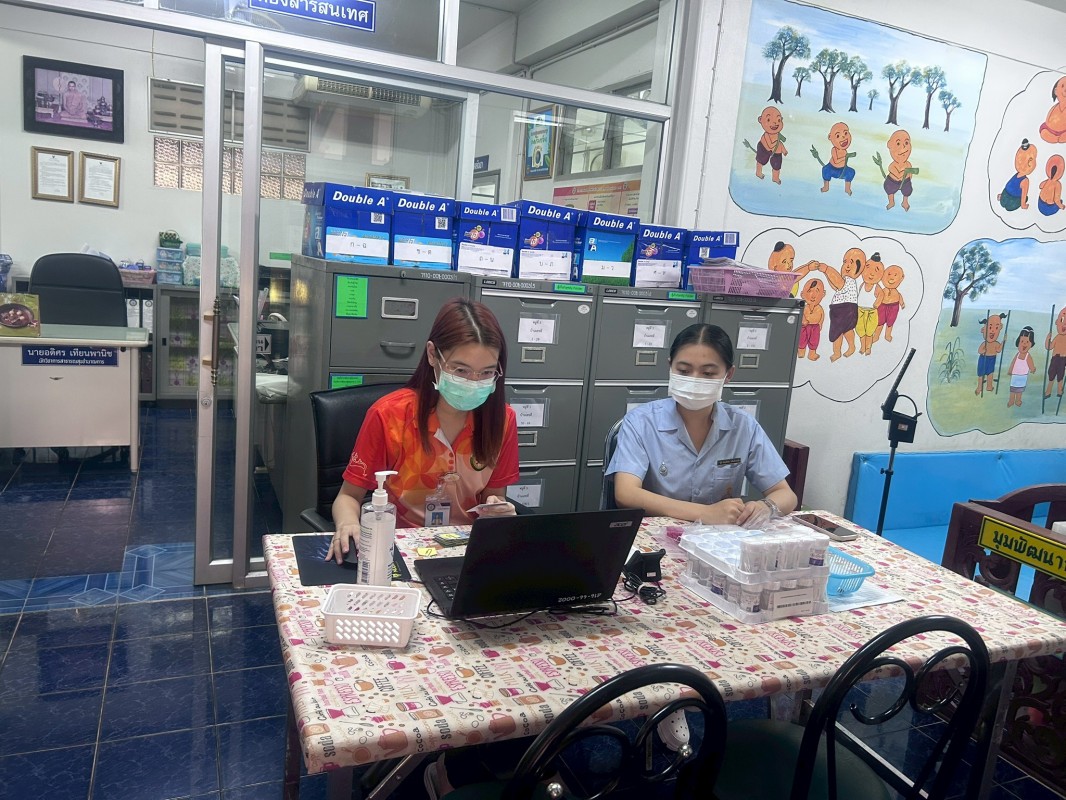 3 เม.ย.68 รพ.สต.บ้านสันป่าไร่ ตรวจคัดกรองมะเร็งปากมดลูก รอบสอง ในสตรีกลุ่มเป้าหมาย อายุ 30-60 ปี(หมู่ 2 และ 3) มีผู้มารับบริการทั้งหมด 23 ราย