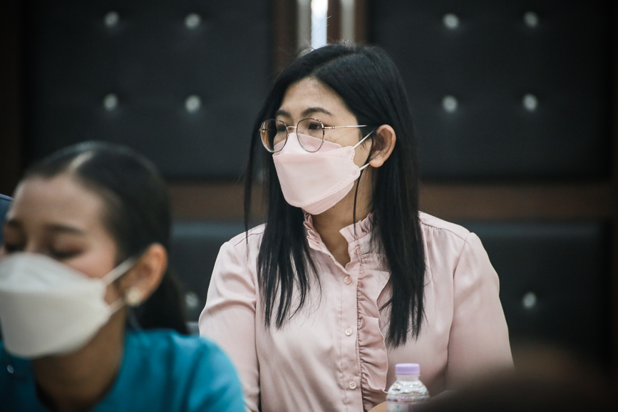 เข้าร่วมประชุม ร่วมกับ หน่วยงานทางการศึกษาจังหวัดตาก เพื่อหารือแนวทางการดำเนินโครงกาวันที่ 1 ธันวาคม 2564 นายณัฐวุฒิ ทวีเกื้อกูลกิจ นายกองค์การบริหารส่วนจังหวัดตาก มอบหมายให้ นางวันทนา วิรัชเกษม รองปลัดองค์การบริหารส่วนจังหวัด รักษาราชการแทน ปลัดองค์การบร