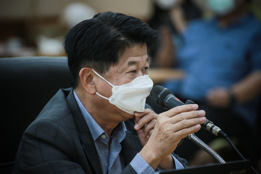 เข้าร่วมประชุม ร่วมกับ หน่วยงานทางการศึกษาจังหวัดตาก เพื่อหารือแนวทางการดำเนินโครงกาวันที่ 1 ธันวาคม 2564 นายณัฐวุฒิ ทวีเกื้อกูลกิจ นายกองค์การบริหารส่วนจังหวัดตาก มอบหมายให้ นางวันทนา วิรัชเกษม รองปลัดองค์การบริหารส่วนจังหวัด รักษาราชการแทน ปลัดองค์การบร