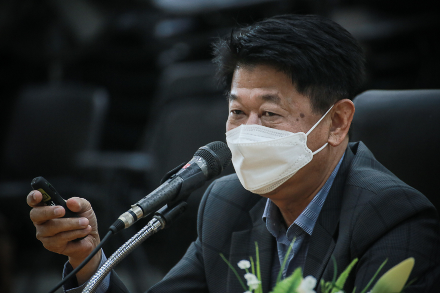 เข้าร่วมประชุม ร่วมกับ หน่วยงานทางการศึกษาจังหวัดตาก เพื่อหารือแนวทางการดำเนินโครงกาวันที่ 1 ธันวาคม 2564 นายณัฐวุฒิ ทวีเกื้อกูลกิจ นายกองค์การบริหารส่วนจังหวัดตาก มอบหมายให้ นางวันทนา วิรัชเกษม รองปลัดองค์การบริหารส่วนจังหวัด รักษาราชการแทน ปลัดองค์การบร