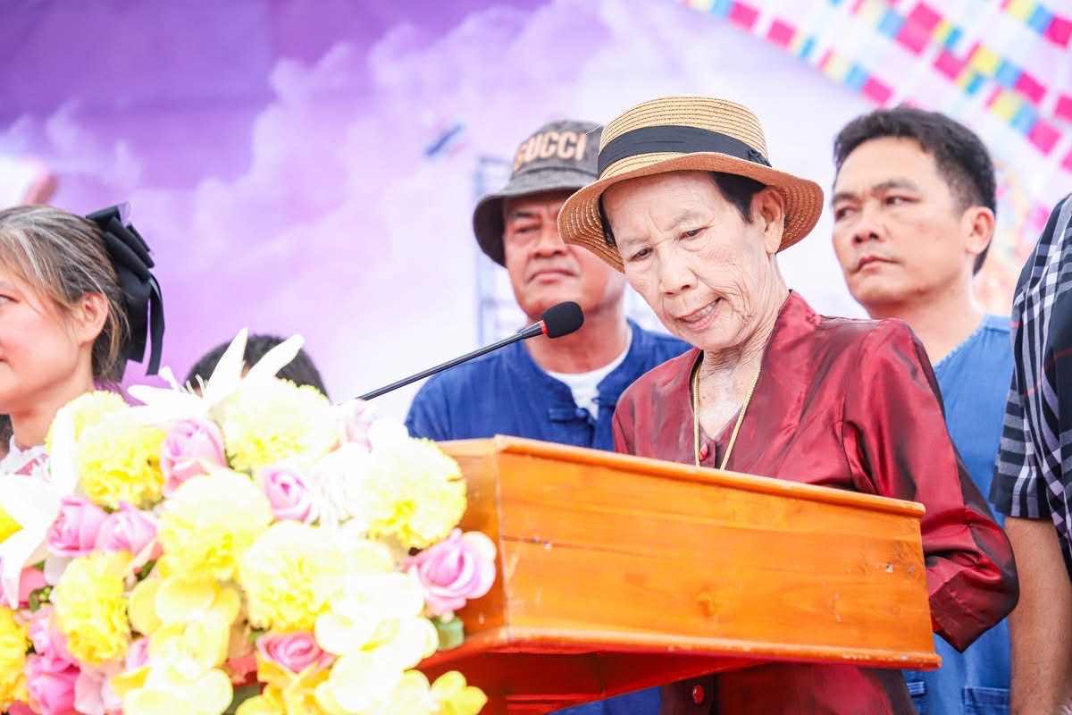 นายก อบจ.ตาก  สนับสนุนงบประมาณเพิ่ม เป็นจำนวนเงิน 200,000 บาท ร่วมสืบสานประเพณีบุญบั้งไฟ