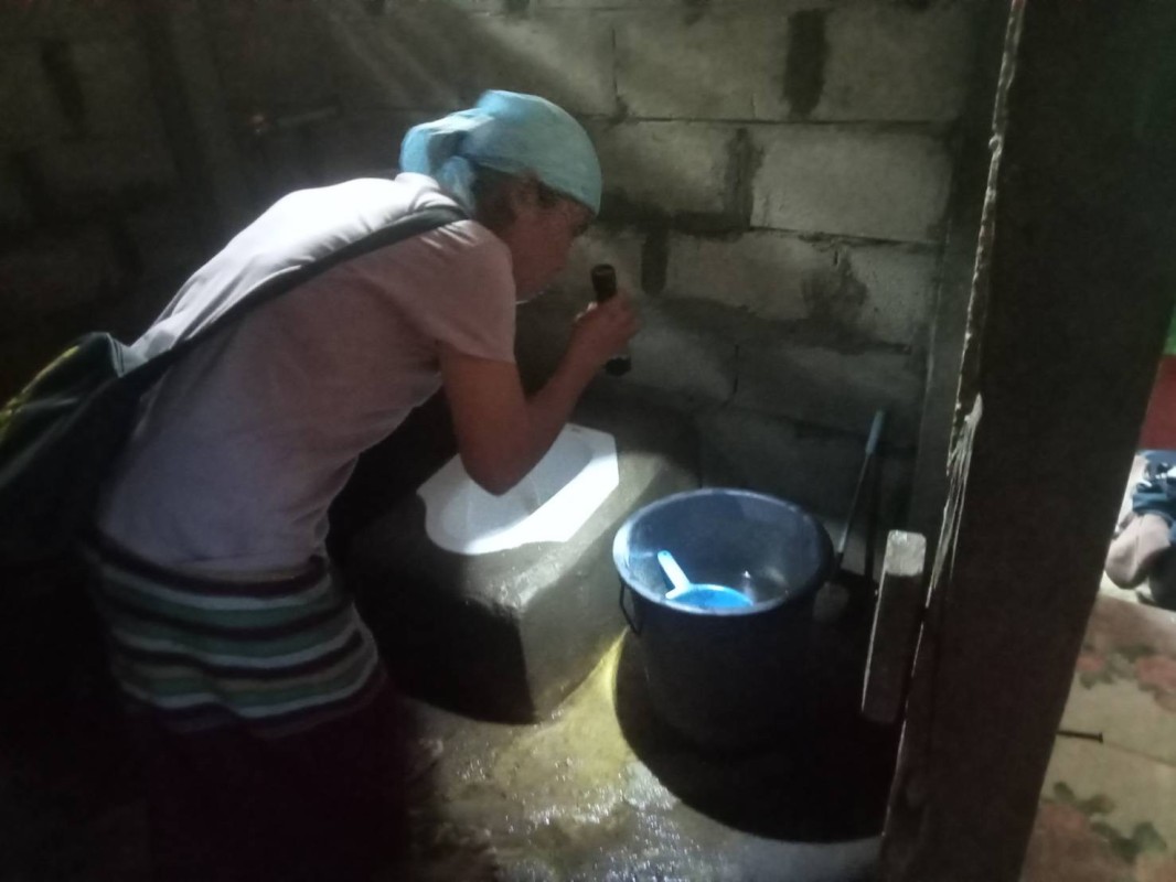 24 พฤษภาคม 2568 รพ.สต.บ้านสันป่าไร่ร่วมกับอาสาสมัครสาธารณสุขหมู่ทึ่ 3 บ้านจบปิ รณรงค์สำรวจและทำลายแหล่งเพาะพันธ์ลูกน้ำยุงลาย 100 เมตร รอบบ้านงานแต่งงาน จำนวน 10 หลังคาเรือน ภาชนะทั้งหมด 67 ชิ้น พบลูกน้ำ 1 ชิ้น ทำลายเรียบร้อยแล้ว