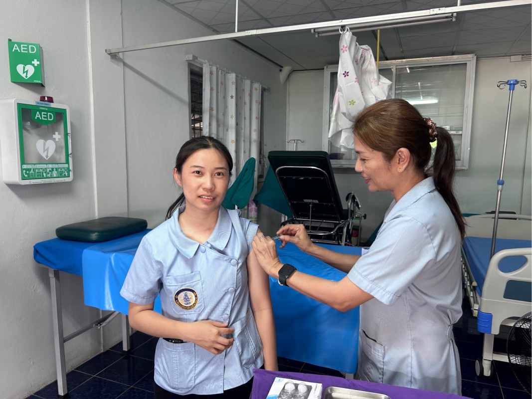 26 พ.ค.68 รพ.สต.บ้านสันป่าไร่ ฉีดวัคซีนป้องกันไข้หวัดใหญ่ ประจำปี 2568 ให้แก่ จนท.จำนวน 9 ราย