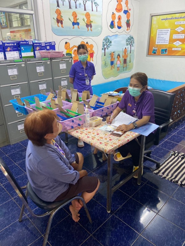 27 พ.ค.68 รพ.สต.บ้านสันป่าไร่ ทำกิจกรรมกลุ่มแลกเปลี่ยนเรียนรู้พร้อมจ่ายยาให้แก่ผู้ป่วยโรคความดันโลหิตสูง(กลุ่มที่ 3) จำนวน 48 ราย , นับจำนวนยา และ ทบทวนความเข้าใจการทานยาก่อนกลับบ้าน