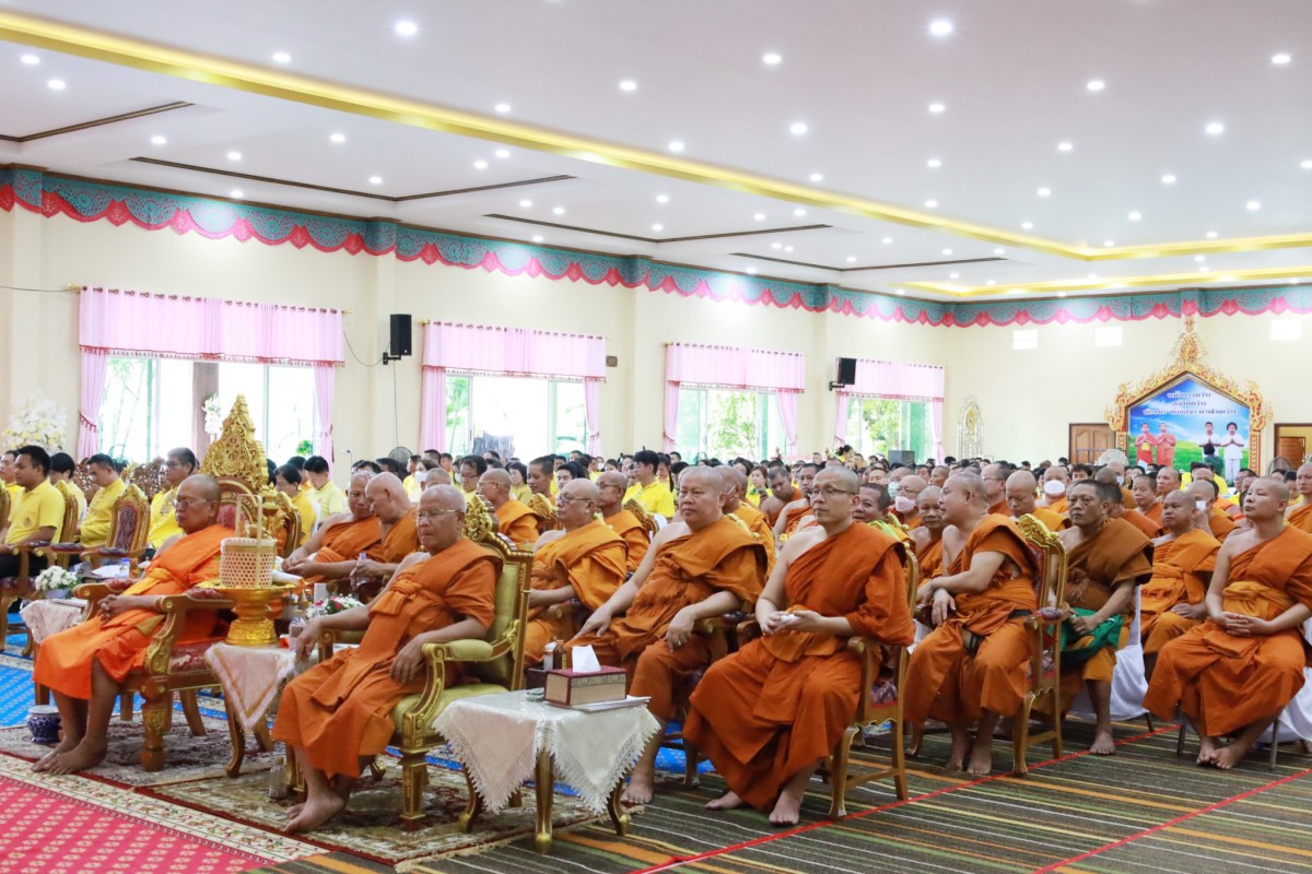 นางอัจฉรา ทวีเกื้อกูลกิจ (นายกจอย) นายกองค์การบริหารส่วนจังหวัดตากได้มอบหมายให้ นางสาวสุพัตรา เสาร์เรือน ผู้อำนวยการกองการศึกษา ศาสนาและวัฒนธรรมเข้าร่วมพิธี พิธีเจริญพระพุทธมนต์ฯ