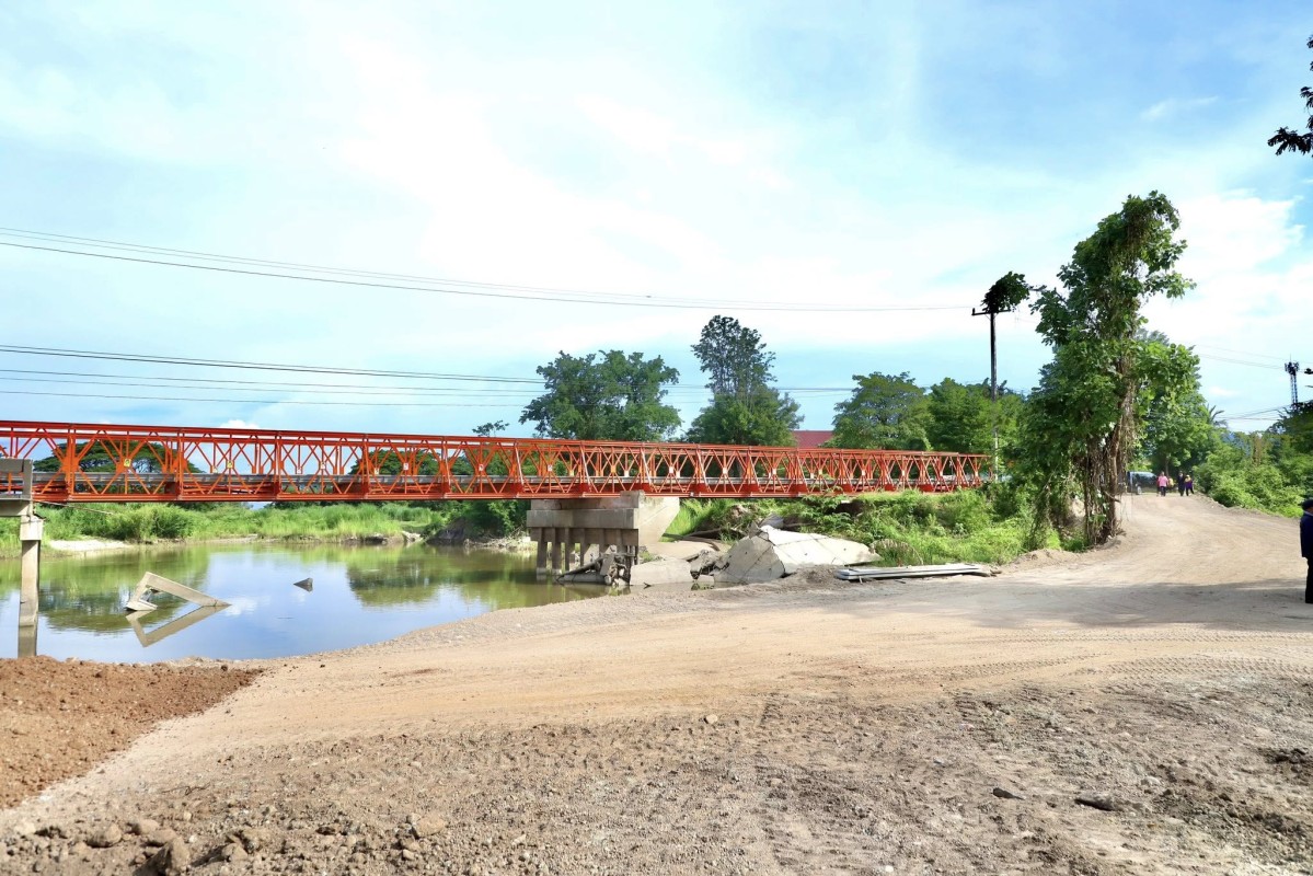 นายกจอย ลงพื้นที่ตรวจการทำงานของเครื่องจักร บ้านท่าไผ่ ต.ยกกระบัตร อ.สามเงา