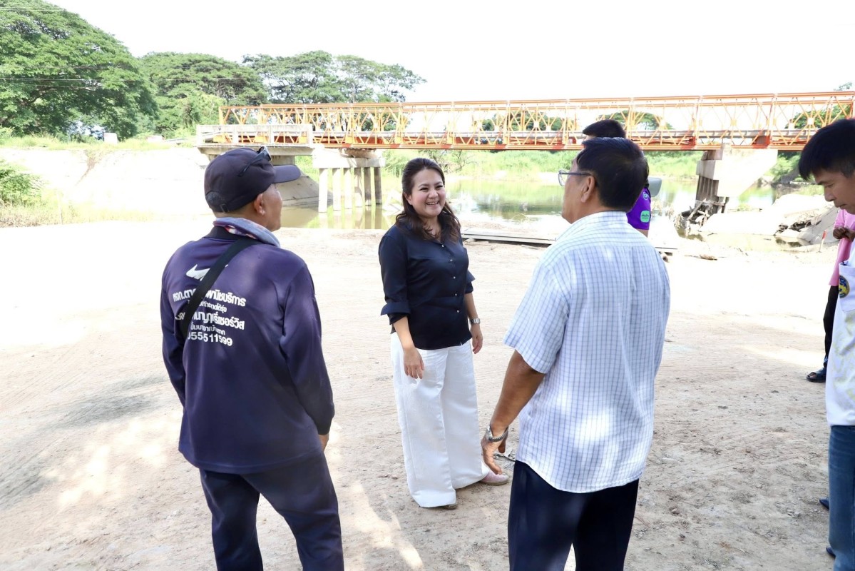 นายกจอย ลงพื้นที่ตรวจการทำงานของเครื่องจักร บ้านท่าไผ่ ต.ยกกระบัตร อ.สามเงา