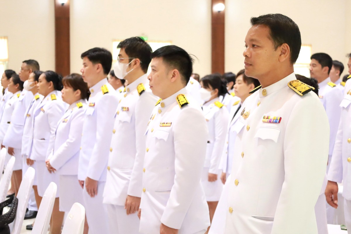 อบจ.ตาก ร่วมพิธีวันที่ระลึก คล้ายวันสวรรคตพระบาทสมเด็จพระปรเมนทรมหาอานันทมหิดล พระอัฐมรามาธิบดินทร