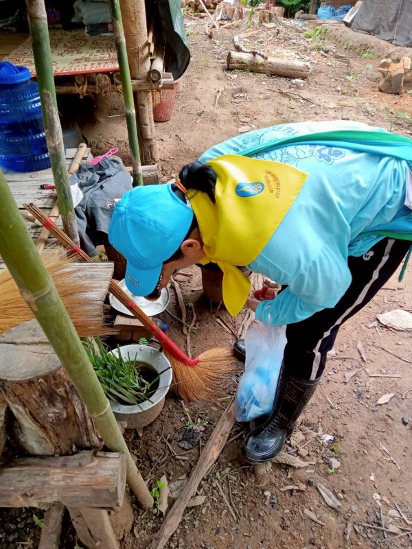 8 มิถุนายน 2568 รพ.สต.บ้านสันป่าไร่ร่วมกับอาสาสมัครสาธารณสุขหมู่ที่2,3,5,6และ7 ผู้นำชุมชน และจิตอาสา รณรงค์สำรวจและทำลายแหล่งเพาะพันธ์ลูกน้ำยุลาย จำนวน 697 หลังคาเรือน ภาชนะทั้งหมด 4460 ชิ้น พบลูกน้ำ 186 ชิ้น ภาชนะที่พบลูกน้ำยุงลายทำลายโดยการเทน้ำทิ้ง