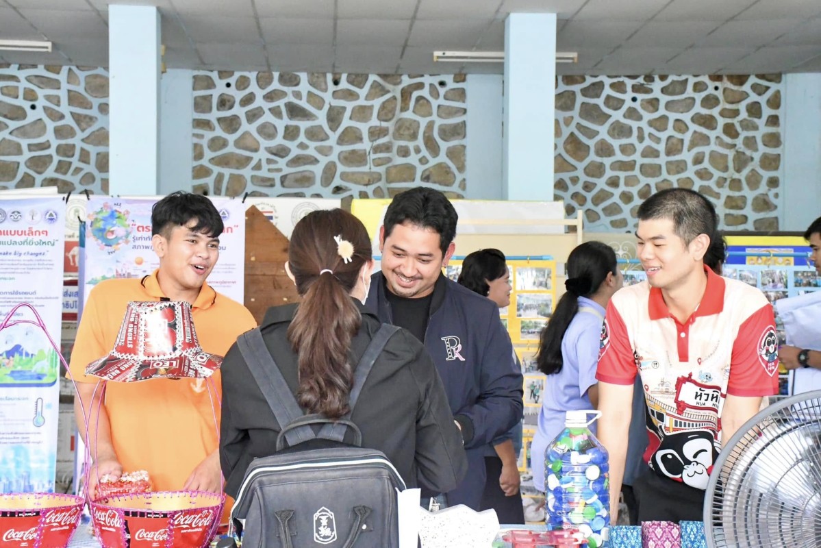 นายกจอย (นายก อบจ.ตาก) นำทีมอบจ. ตาก ร่วมงานแม่สอดไพรด์ 2025