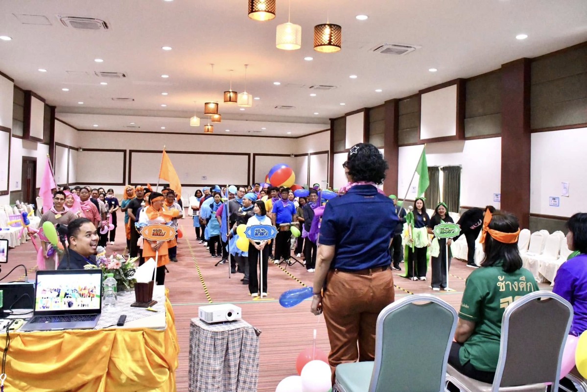 นายกจอย (นายก อบจ.ตาก) นำทีมอบจ. ตาก ร่วมงานแม่สอดไพรด์ 2025