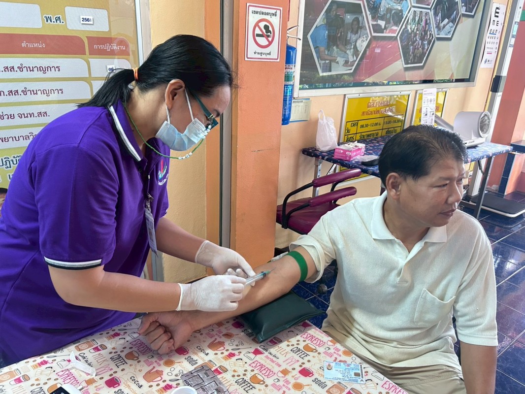 17 มิ.ย.68 รพ.สต.บ้านสันป่าไร่ เจาะเลือดผู้ป่วยโรคความดันโลหิตสูง กลุ่มที่ 3 จำนวน 21 ราย