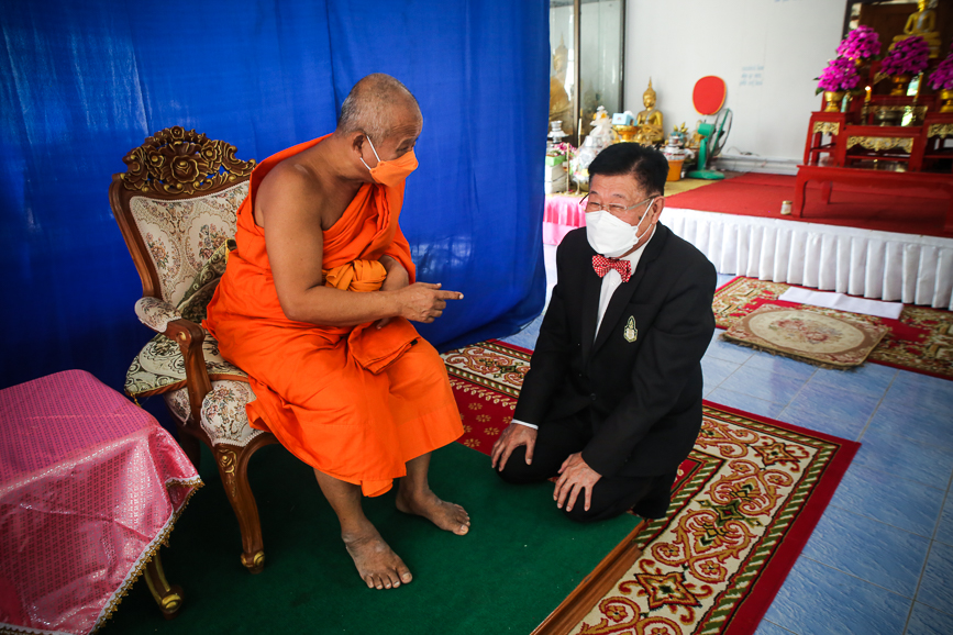 นายก อบจ.ตาก เป็นประธานในพิธีปิดโครงการฝึกอบรมส่งเสริมให้ความรู้ด้านการปฏิบัติตามหลักศาสนาพุทธ ในเขตพื้นที่จังหวัดตาก รุ่นที่ 1 (หลักสูตรการปฏิบัติวิปัสสนากัมมัฏฐาน) ประจำปีงบประมาณ 2564