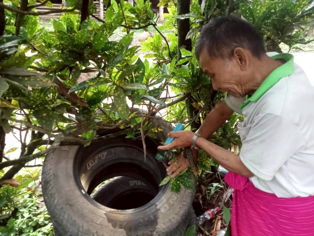 18 มิถุนายน 2568 รพ.สต.บ้านสันป่าไร่ ร่วมกับอาสาสมัครสาธารณสุข หมู่ที่ 2,3,5,6และ7 รณรงค์สำรวจและทำลายแหล่งเพาะพันธ์ลูกน้ำยุงลาย รอบที่ 2 เดือน มิถุนายน 2568