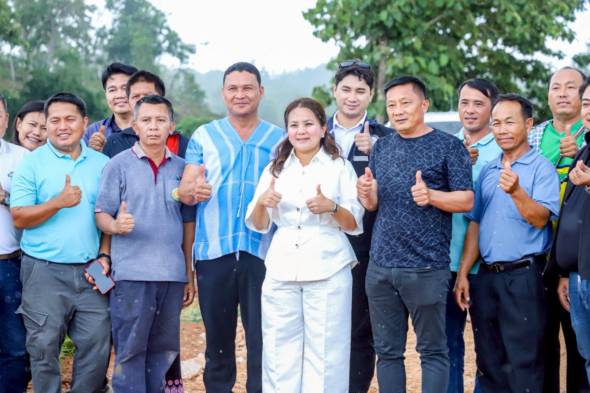  นายกจอย นายก อบจ.ตาก สนับสนุนเครื่องจักรพร้อมน้ำมันเชื้อเพลิง งบประมาณ 120,000 บาท