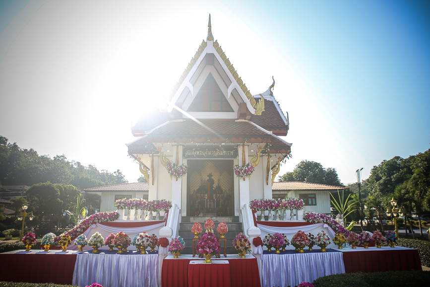 นายก อบจ.ตาก เข้าร่วมพิธีวางพวงมาลาถวายราชสักการะ พระบรมราชานุสาวรีย์ สมเด็จพระเจ้าตากสินมหาราช เนื่องในวันคล้ายวันสถาปนากองกำกับการตำรวจตระเวนชายแดนที่ 34 "ค่ายพระเจ้าตาก"