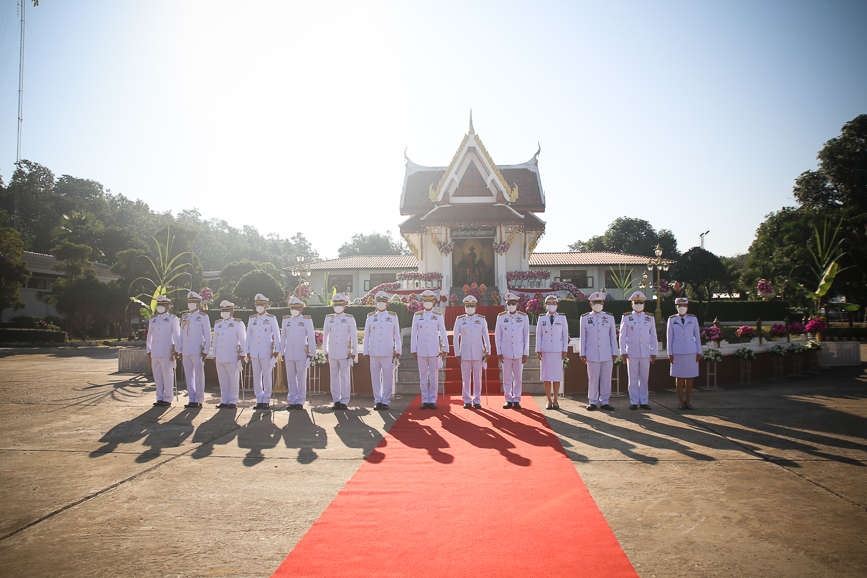 นายก อบจ.ตาก เข้าร่วมพิธีวางพวงมาลาถวายราชสักการะ พระบรมราชานุสาวรีย์ สมเด็จพระเจ้าตากสินมหาราช เนื่องในวันคล้ายวันสถาปนากองกำกับการตำรวจตระเวนชายแดนที่ 34 "ค่ายพระเจ้าตาก"