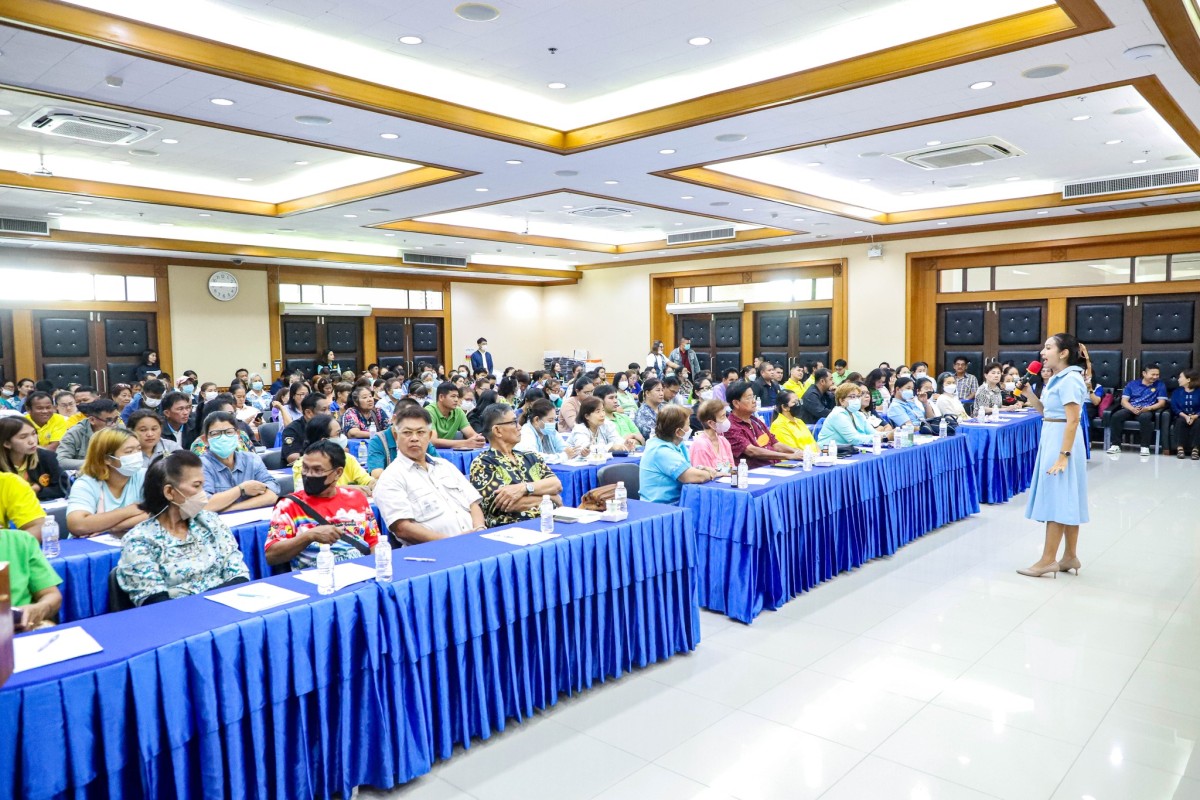 นายกจอย นายก อบจ.ตาก เป็นประธานในพิธีเปิดโครงการฝึกอบรม ส่งเสริมหลักประชาธิปไตยและส่งเสริมการมีส่วนร่วมของประชาชน