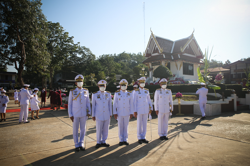นายก อบจ.ตาก เข้าร่วมพิธีวางพวงมาลาถวายราชสักการะ พระบรมราชานุสาวรีย์ สมเด็จพระเจ้าตากสินมหาราช เนื่องในวันคล้ายวันสถาปนากองกำกับการตำรวจตระเวนชายแดนที่ 34 "ค่ายพระเจ้าตาก"