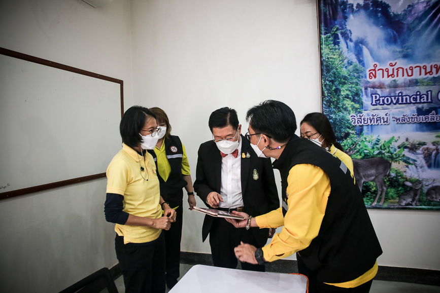 นายก อบจ.ตาก ในฐานะผู้อำนวยการอุทยานธรณีไม้กลายเป็นหินจังหวัดตาก เข้าร่วมการประชุมปรึกษาหารือการพัฒนาและขับเคลื่อนอุทยานธรณีไม้กลายเป็นหินตาก