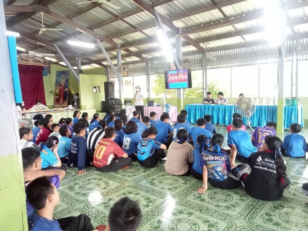 15 กรกฎาคม 2568 น.ส.พนิดา ตลับทอง จพง.ทันตสาธารณสุขปฏิบัติงาน พร้อมด้วยน.ส.โสภา วรนารถวิชัย ผู้ช่วยทันตกรรม ร่วมกับจนท.รพ.แม่ระมาด จัดกิจกรรมโครงการอบรมเชิงปฎิบัติการ ฟันสะอาด เหงือกแข็งแรง เพื่อถวายเป็นพระราชกุศลเนื่องในวันเสด็จสวรรคตของสมเด็จพระศรีนคริน