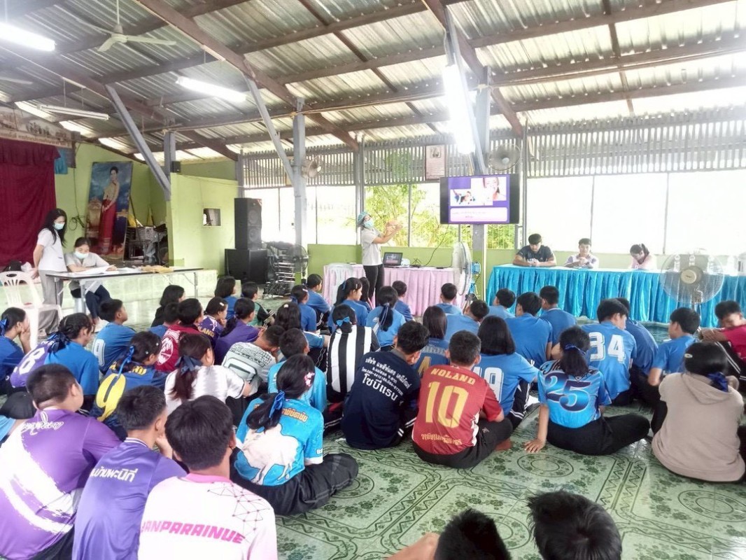 15 กรกฎาคม 2568 น.ส.พนิดา ตลับทอง จพง.ทันตสาธารณสุขปฏิบัติงาน พร้อมด้วยน.ส.โสภา วรนารถวิชัย ผู้ช่วยทันตกรรม ร่วมกับจนท.รพ.แม่ระมาด จัดกิจกรรมโครงการอบรมเชิงปฎิบัติการ ฟันสะอาด เหงือกแข็งแรง เพื่อถวายเป็นพระราชกุศลเนื่องในวันเสด็จสวรรคตของสมเด็จพระศรีนคริน