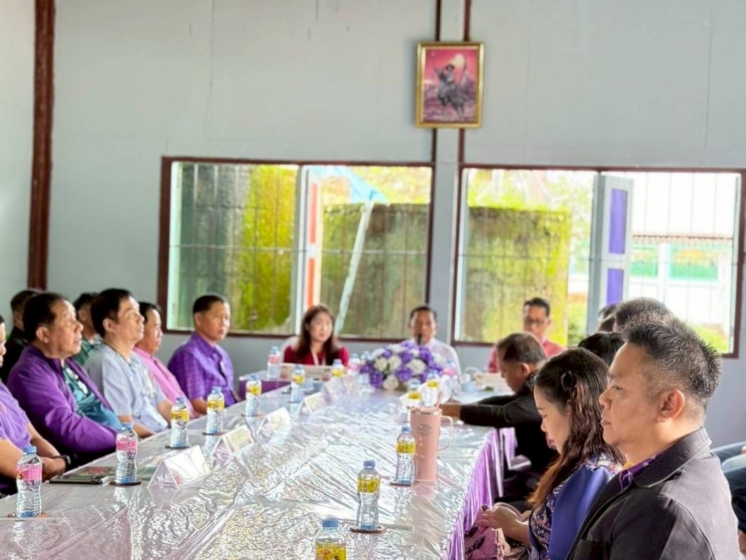 5 สิงหาคม 2568 นายอดิศร เทียนพานิช ผอ.รพ.สต.บ้านสันป่าไร่ ร่วมต้อนรับและให้ข้อมูลกับคณะกรรมการประเมินคุณภาพภายนอก จากสำนักงานรับรองมาตรฐานและประเมินคุณภาพการศึกษา(องค์กรมหาชน) สมศ. รอบที่ 5 ประจำปีงบประมาณ 2568 ณ ห้องประชุมโรงเรียนบ้านสันป่าไร่