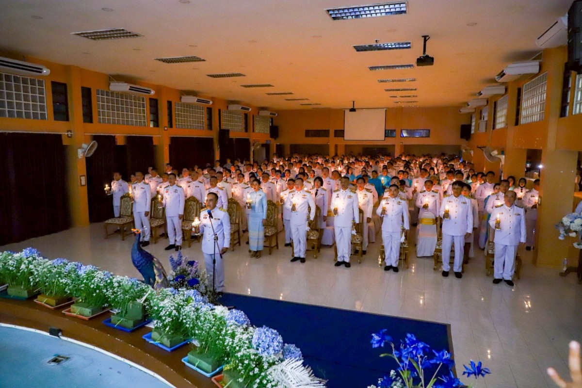 นายกจอย นายก อบจ.ตาก มอบ รองนายก อบจ.ตาก ร่วมพิธีถวายเครื่องราชสักการะและวางพานพุ่ม และพิธีจุดเทียนถวายพระพรชัยมงคล เนื่องในโอกาสวันเฉลิมพระชนมพรรษา 12 สิงหาคม 2568