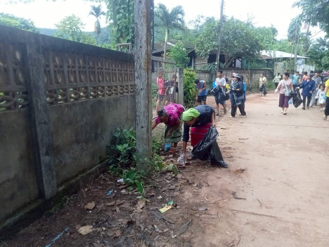 2 สิงหาคม 2568 รพ.สต.บ้านสันป่าไร่ ร่วมกับอาสาสมัครสาธารณสุข ผู้นำชุมชน จิตอาสา และประชาชนทั่วไป หมู่ที่ 2,3,5,6และ7 ตำบลพระธาตุ รณรงค์สำรวจ และทำลายแหล่งเพาะพันธ์ลูกน้ำยุงลาย ปรับปรุงสภาพภูมิทัศน์ภายในหมู่บ้าน เนื่องในวันแม่แห่งชาติ