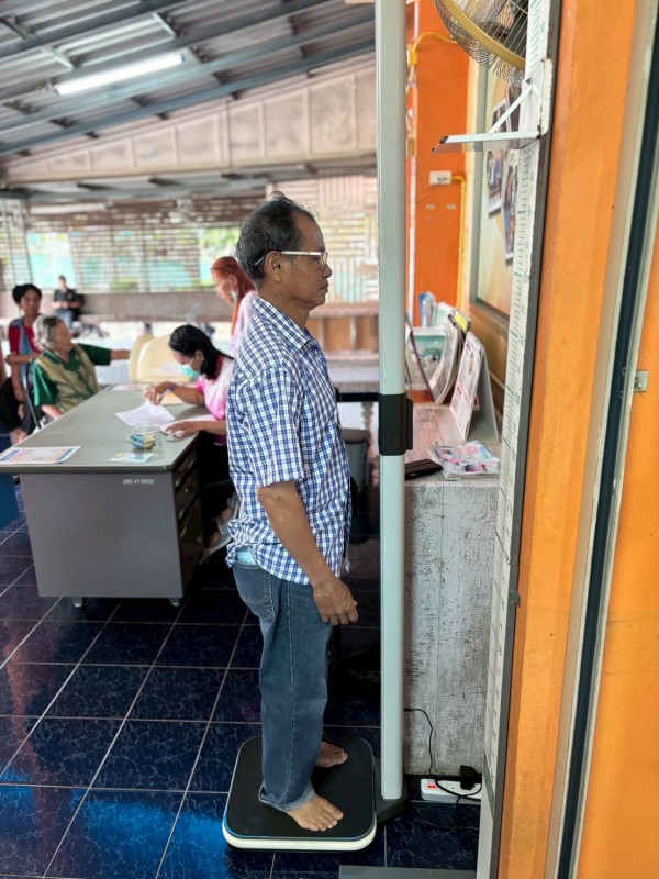 19 ส.ค.68 รพ.สต.บ้านสันป่าไร่ ให้บริการ เจาะเลือด ตรวจวัดความดันโลหิต ผู้ป่วย NCD กลุ่มที่ 3 (โรคความดันโลหิตสูง) จำนวน 52 ราย