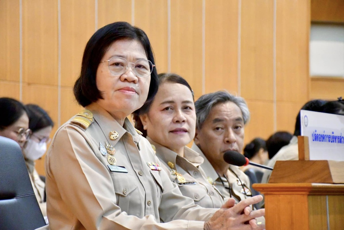 สภา อบจ.ตาก ไฟเขียว อนุมัติใช้จ่ายเงินสะสม จัดซื้อเครื่องจักร เดินหน้าพัฒนาโครงสร้างพื้นฐาน ทั้ง 9 อำเภอ ของจังหวัดตาก