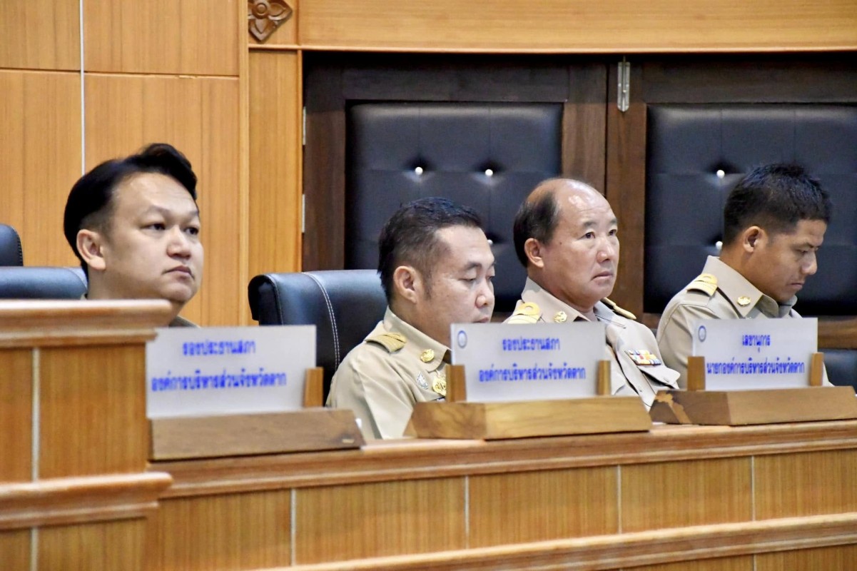 สภา อบจ.ตาก ไฟเขียว อนุมัติใช้จ่ายเงินสะสม จัดซื้อเครื่องจักร เดินหน้าพัฒนาโครงสร้างพื้นฐาน ทั้ง 9 อำเภอ ของจังหวัดตาก