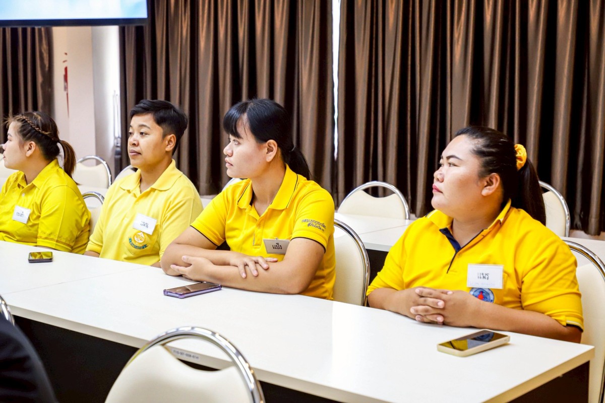 นายกจอย นายก อบจ.ตาก เป็นประธานเปิดโครงการพัฒนาระบบการดูแลผู้ป่วยอัมพฤกษ์ อัมพาต ผู้สูงอายุที่มีปัญหาด้านการเคลื่อนไหว โดยการแพทย์แผนไทยและการแพทย์ทางเลือก