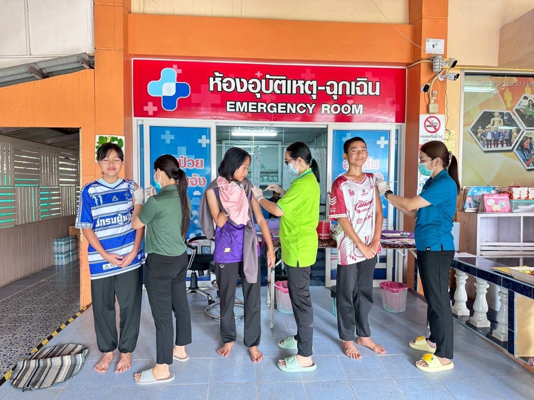 3 ก.ย.68 รพ.สต.บ้านสันป่าไร่ ให้บริการฉีดวัคซีนให้แก่นักเรียน ชั้น ป.1 , ป.2 , ป.5 และ ป.6 จำนวน 6 โรงเรียน ทั้งหมด 118 คน