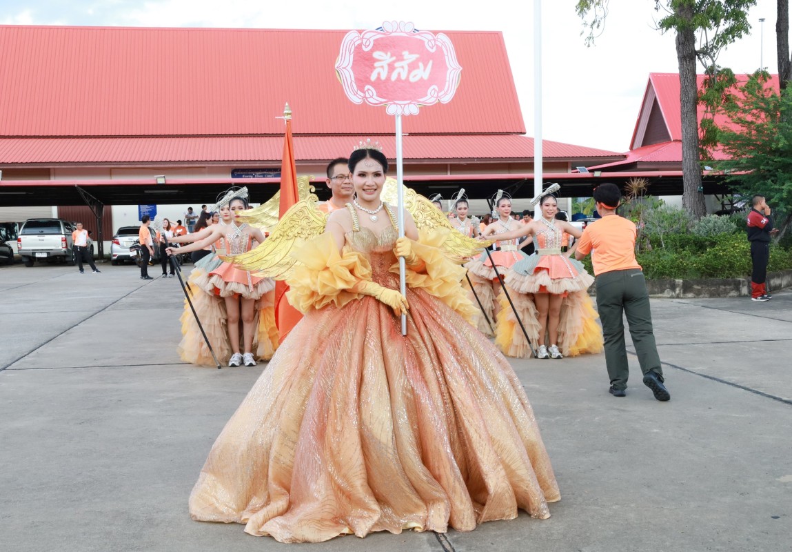 นายกจอย นายก อบจ.ตาก สนับสนุนสถานที่การแข่งขันกีฬา