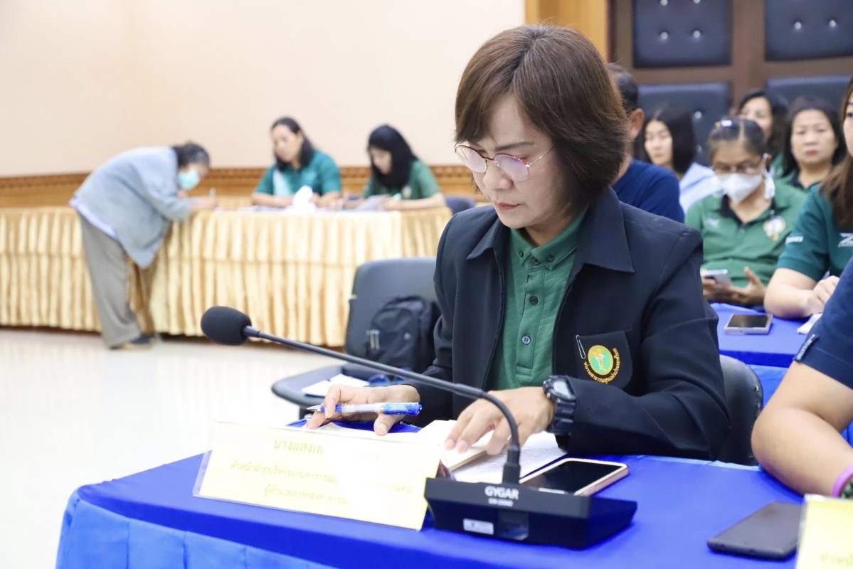 นายกจอย  (นายก อบจ.ตาก) เป็นประธานการประชุมติดตาม การปฏิบัติงานของโรงพยาบาลส่งเสริมสุขภาพตำบล และสถานีอนามัยเฉลิมพระเกียรติ 60 พรรษานวมินทราชินี