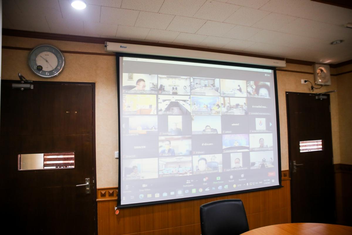 นายก อบจ.ตาก เข้าร่วมประชุมเพื่อหารือแนวทางในการถ่ายโอนภารกิจสถานีอนามัยเฉลิมพระเกียรติ 60 พรรษา นวมินทราชินี และโรงพยาบาลส่งเสริมสุขภาพตำบล (รพ.สต.) ให้แก่องค์การบริหารส่วนจังหวัด