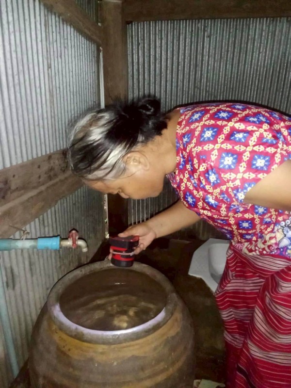 9 กันยายน 2568 นางอัจฉรา ทวีเกื้อกูลกิจ นายกองค์การบริหารส่วนจังหวัดตาก มอบหมายให้ รพ.สต.บ้านสันป่าไร่ ร่วมกับ อาสาสมัครสาธารณสุข หมู่ที่ 2,3,5,6และ7 ตำบลพระธาตุ รณรงค์สำรวจและทำลายแหล่งเพาะพันธ์ลูกน้ำยุงลาย รอบที่ 1 เดือน กันยายน 2568