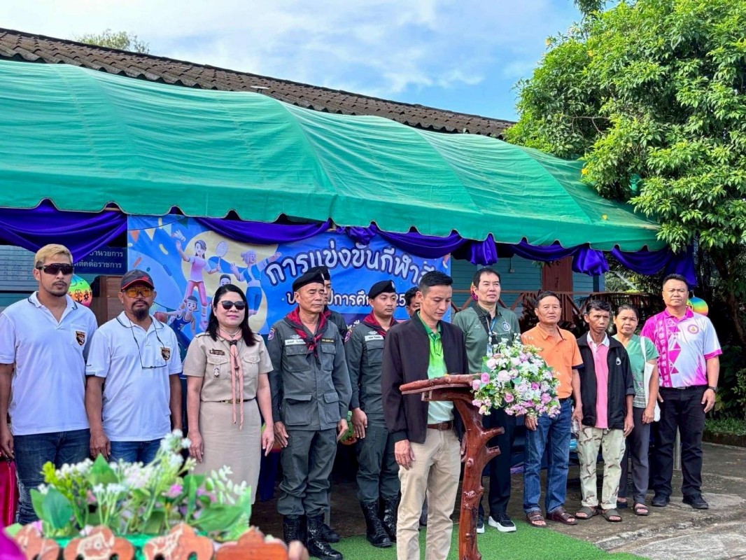 17 กันยายน 2568 นางอัจฉรา ทวีเกื้อกูลกิจ นายกองค์การบริหารส่วนจังหวัดตาก มอบหมายให้ นายอดิศร เทียนพานิช ผอ.รพ.สต.บ้านสันป่าไร่ ร่วมกิจกรรมกีฬาสีโรงเรียนบ้านป่าไร่เหนือ“ป่าไร่เหนือเกมส์”